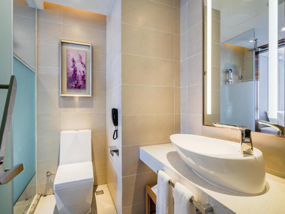 Lavande Hotel Luzhou Wanda Plaza Southwest Commercial City Buitenkant foto
