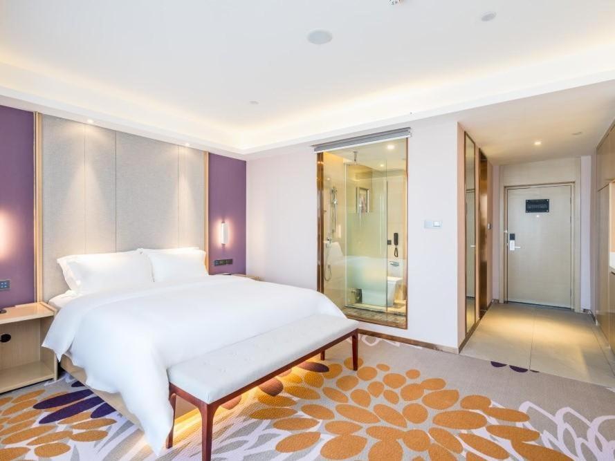 Lavande Hotel Luzhou Wanda Plaza Southwest Commercial City Buitenkant foto