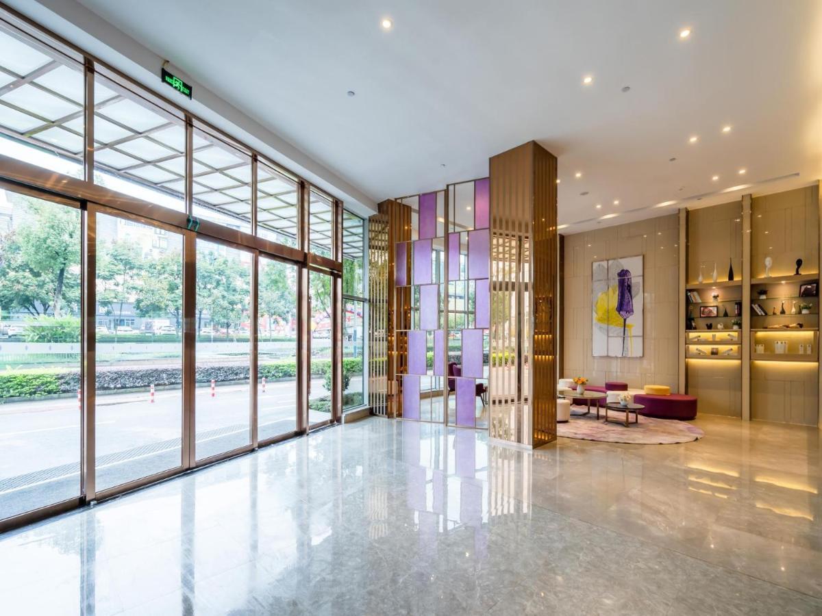 Lavande Hotel Luzhou Wanda Plaza Southwest Commercial City Buitenkant foto