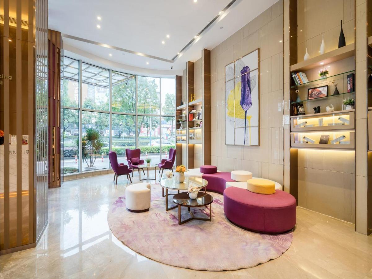Lavande Hotel Luzhou Wanda Plaza Southwest Commercial City Buitenkant foto