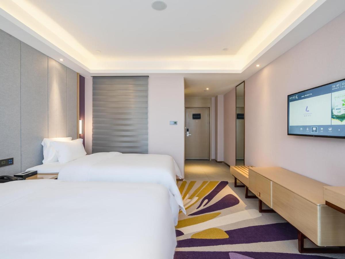 Lavande Hotel Luzhou Wanda Plaza Southwest Commercial City Buitenkant foto